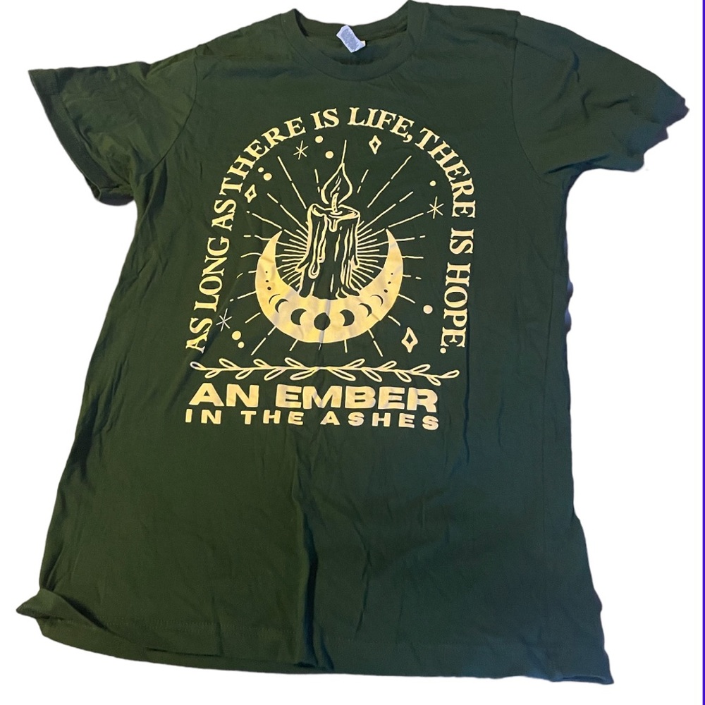 Green t-shirt